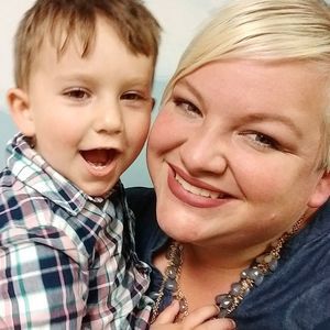 Meet your Posher, Dana